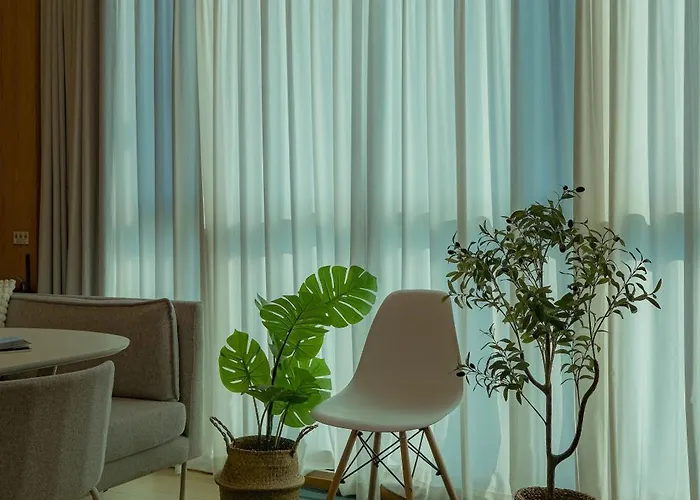 Seoullo Apartment *