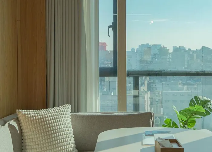 Seoullo Apartment *